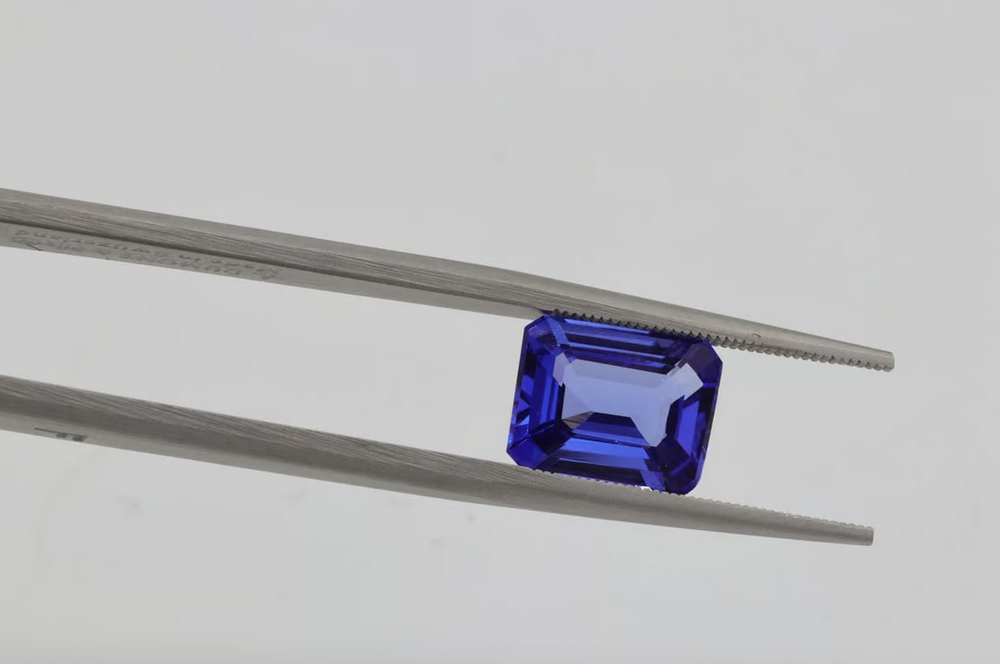 Gemstone Cuts: The Ultimate Guide