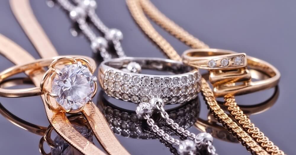 Should I Sell My Old Jewelry I No Longer Need 